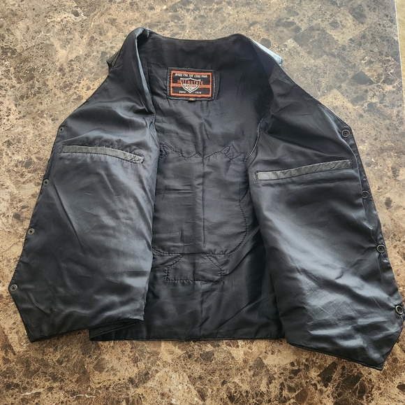 Classic Interstate Leather Originals Leather Biker Vest XL - Picture 4 of 4
